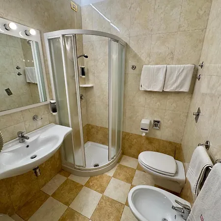 Otel Eden 4*